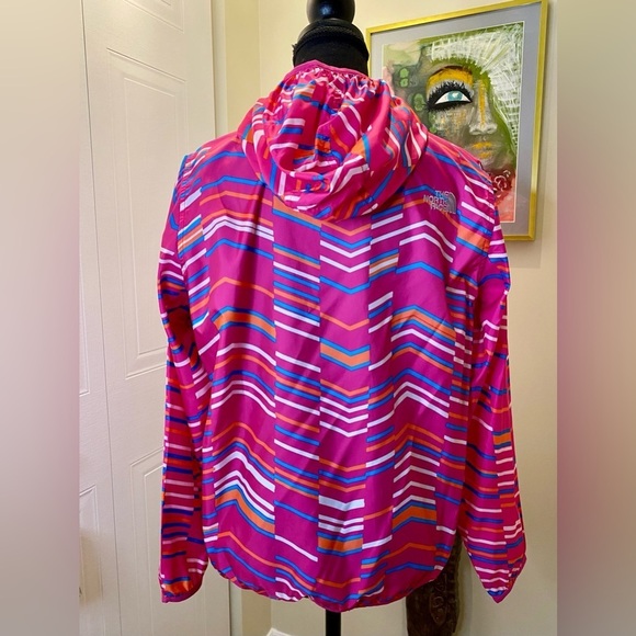 NWOT/ The North Face Girls  Hoodie Windbreaker Multi Color pink EUC 🌬️🩷 - Picture 6 of 13